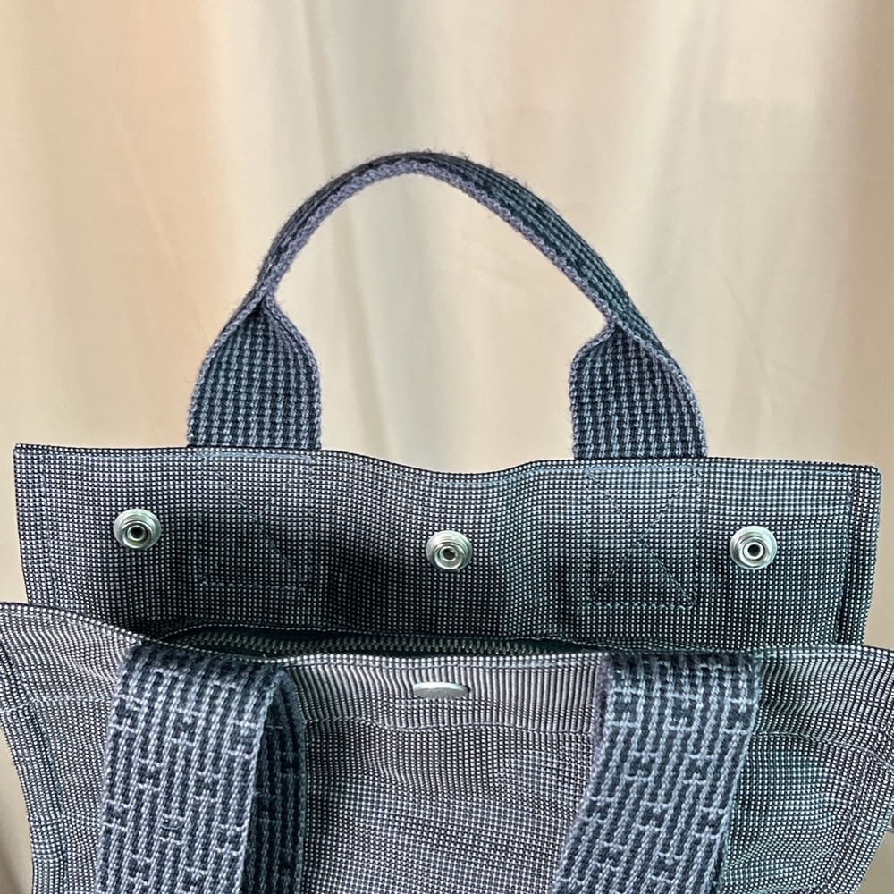 Hérmes Backpack Yale Line Ad PM Grey Canvas Unisex Rucksack with Lock - Picture 8 of 16